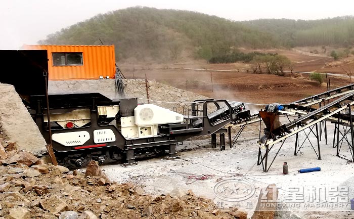 移動(dòng)碎沙機(jī)設(shè)備用戶現(xiàn)場(chǎng)