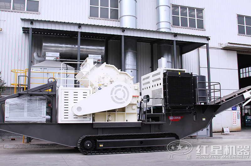 履帶移動碎沙機(jī)，船型車架，配細(xì)碎機(jī)，效率高細(xì)碎制砂