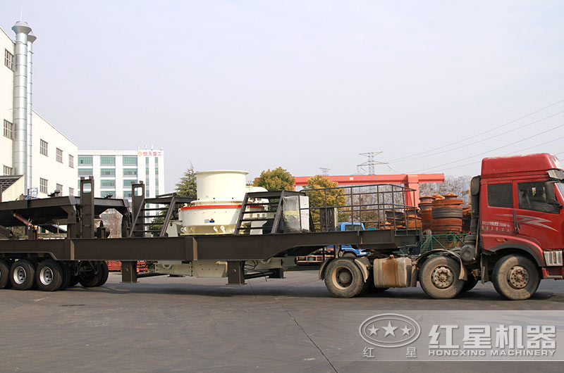 移動破碎機(jī)發(fā)貨現(xiàn)場