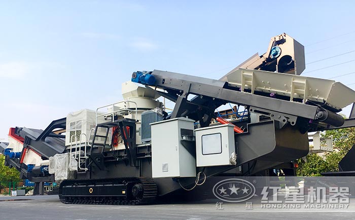 功能齊全的移動(dòng)式破碎機(jī) 功能齊全的移動(dòng)式破碎機(jī)