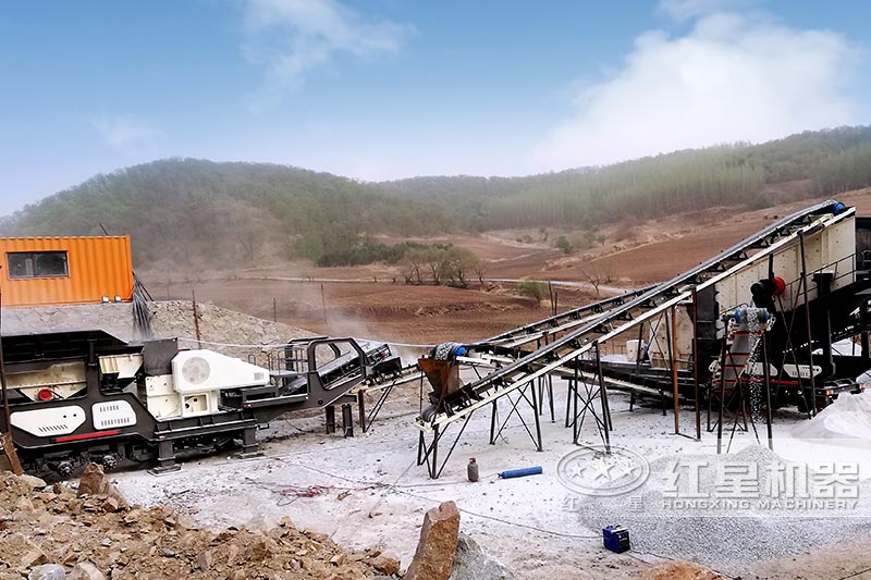 紅星移動(dòng)式刻石子機(jī)器現(xiàn)場(chǎng)